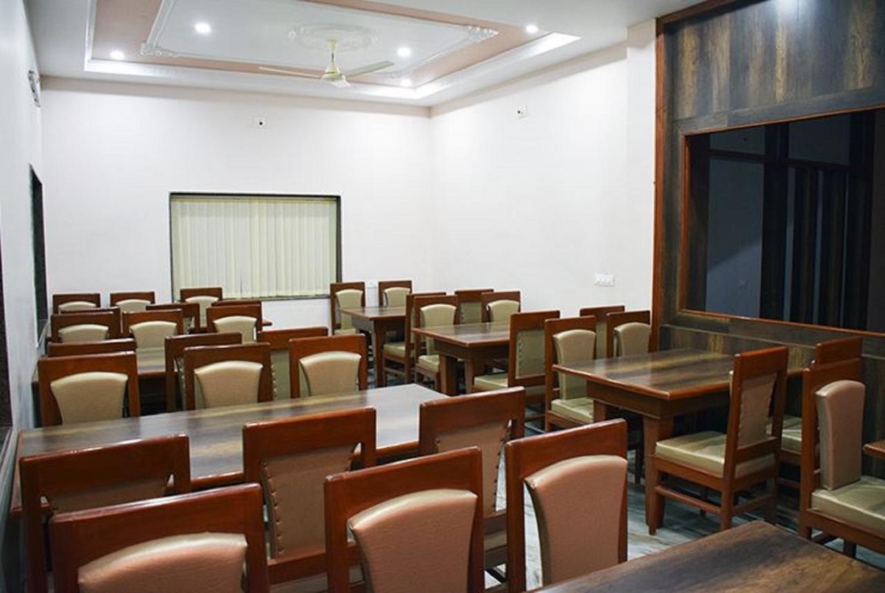 Hotel Amar Palace Ābu Road 외부 사진