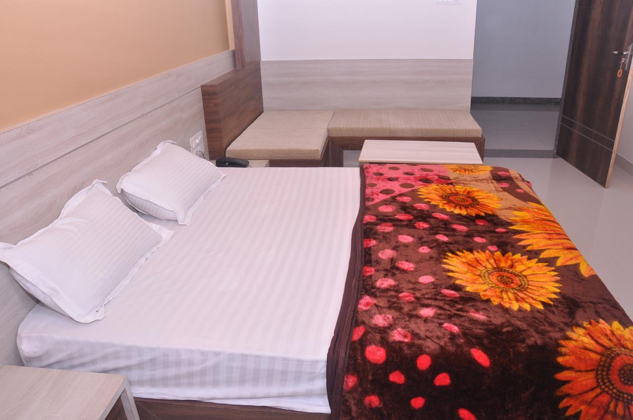 Hotel Amar Palace Ābu Road 외부 사진