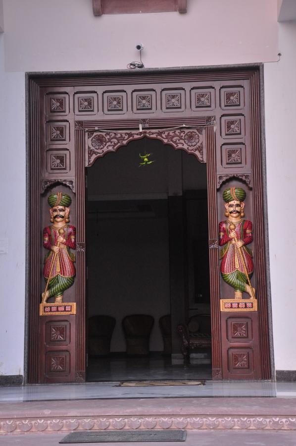 Hotel Amar Palace Ābu Road 외부 사진
